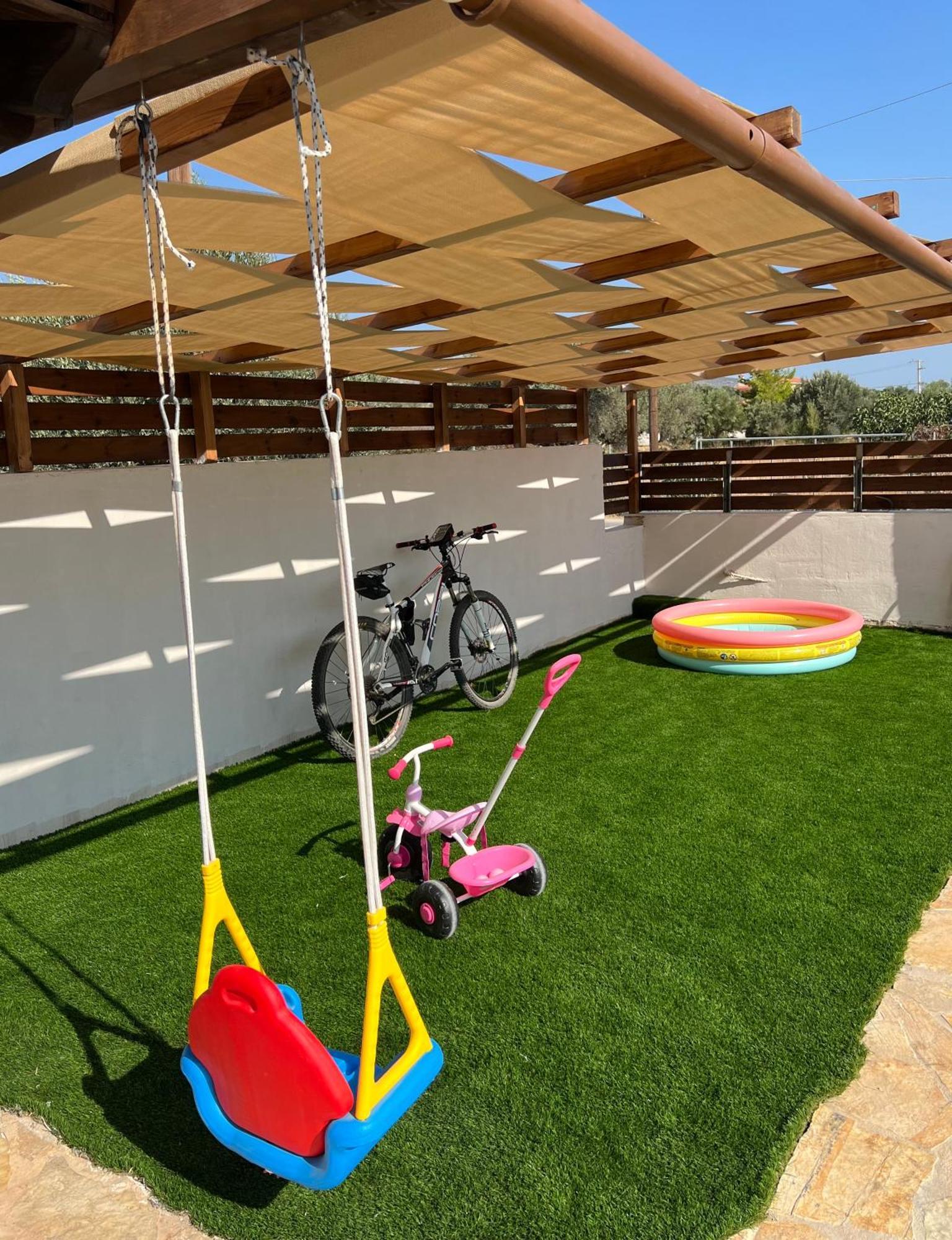 Agape Vila Keratea Exterior foto